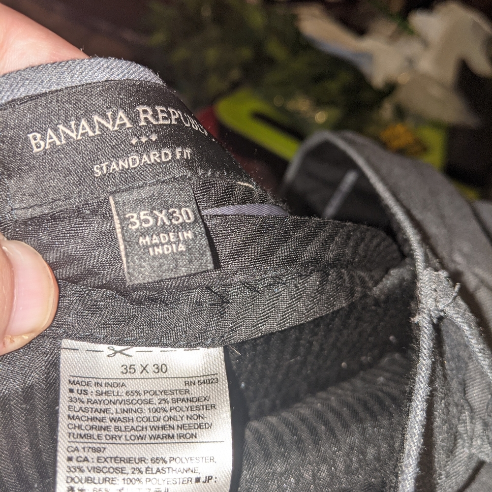 EUC Banana Republic FS Suit 42S 35x30 standard fit - Picture 12 of 15